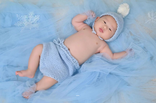 宝鸡宝宝不肯吸母乳怎么办